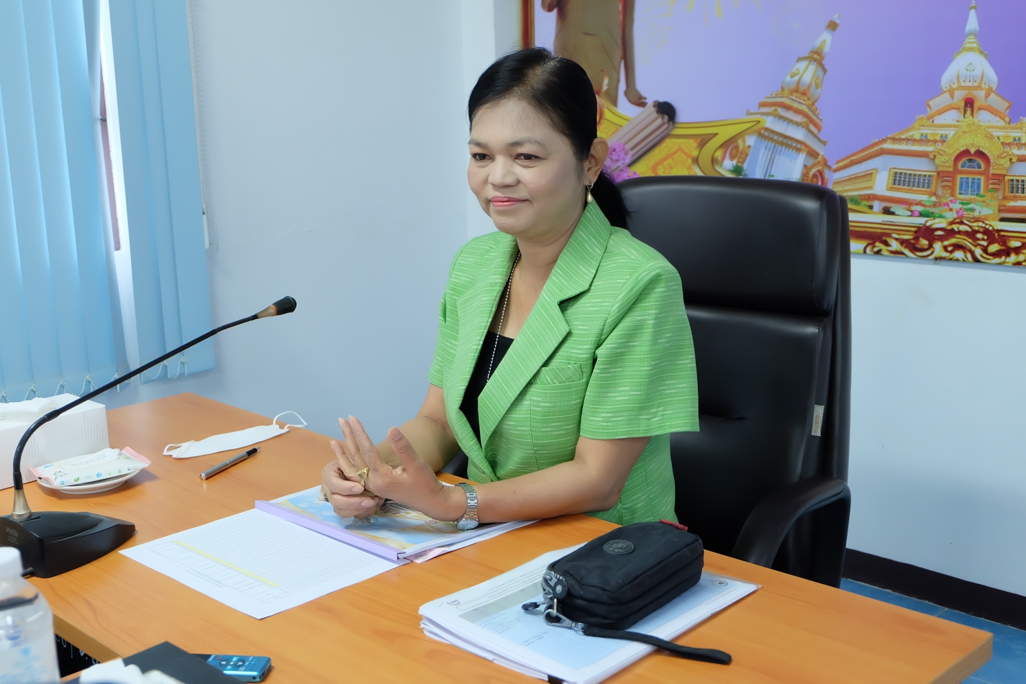 title - ผู้ตรวจราชการกรม ประชุมติดตามผลการดำเนินงานตามแผนการตรวจราชการส.ป.ก. ประจำปีงบประมาณ พ.ศ. 2566 รอบที่ 1 เขตตรวจราชการที่ 12 จังหวัดร้อยเอ็ด